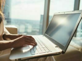 Laptop