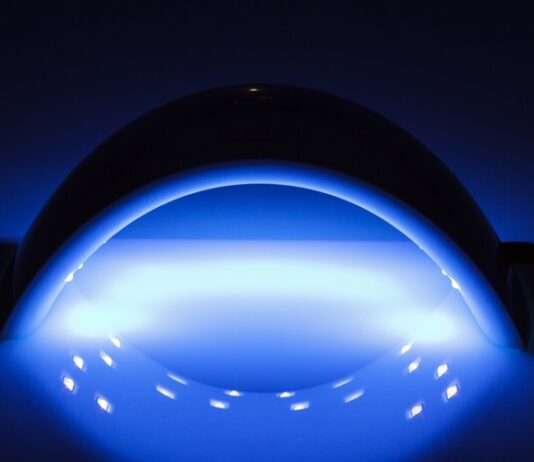 UV LED